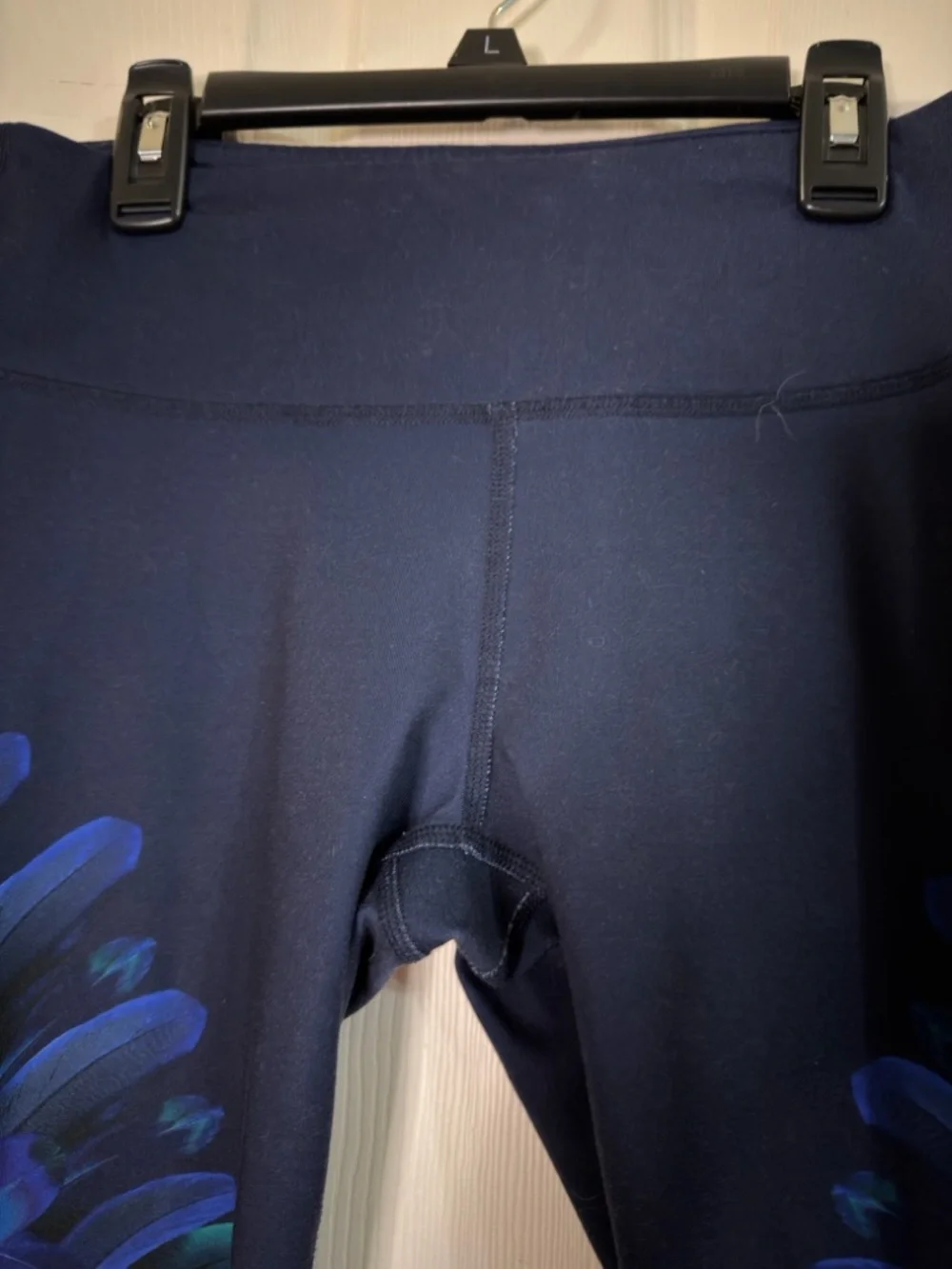 Alo Yoga $130 Goddess Legging Ltd Edition Blue Tail‎ Feathers Blue Sz XS EUC
